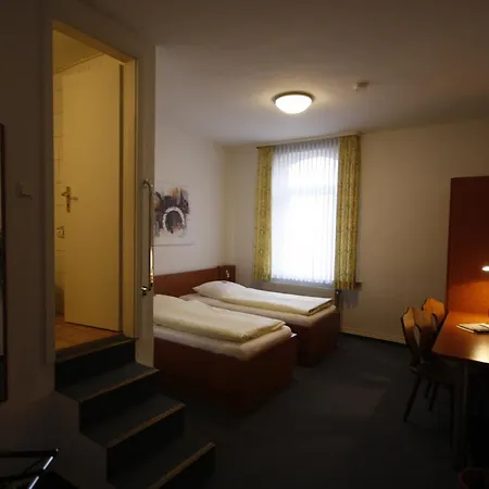 Hotel-gaststatte Mutter Buermann Penzion